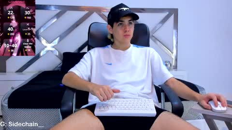 Axel cifer online show from 26, 1, 2025