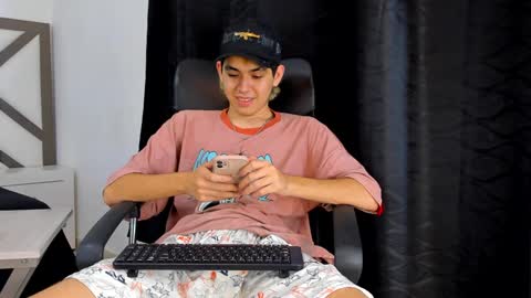 Axel cifer online show from 30, 1, 2025