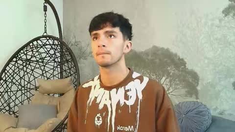 Snapshot of axel_draven chatting on 10, 11, 2025 axel_draven online show from 10, 11, 2025