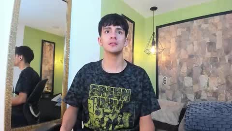 Snapshot of axel_draven chatting on 17, 11, 2025 axel_draven online show from 17, 11, 2025