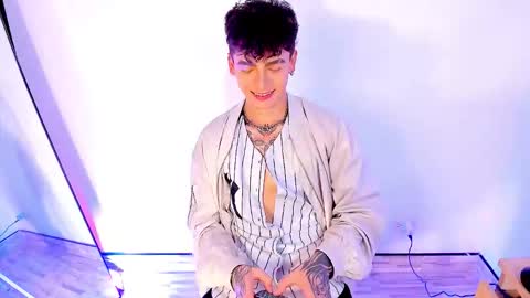 Axel online show from 12, 1, 2026