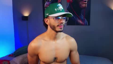 Snapshot of axel_stein03 chatting on 22, 11, 2025 axel stein NEW ACCOUNT online show from 22, 11, 2025