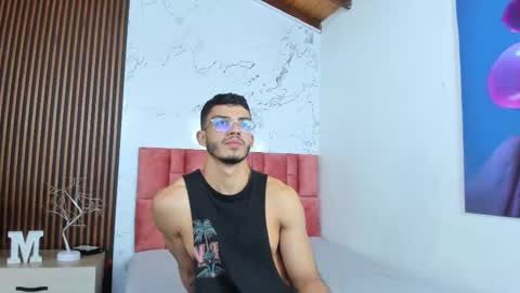 Axel  online show from 3, 12, 2024