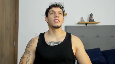 Snapshot of axel_taylor21 chatting on 25, 10, 2025 INDEPENDENT MODEL online show from 25, 10, 2025