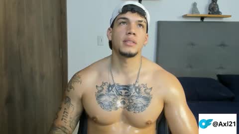 Snapshot of axel_taylor21 chatting on 19, 11, 2025 INDEPENDENT MODEL online show from 19, 11, 2025