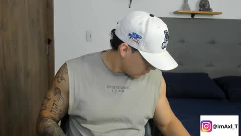 Snapshot of axel_taylor21 chatting on 20, 11, 2025 INDEPENDENT MODEL online show from 20, 11, 2025