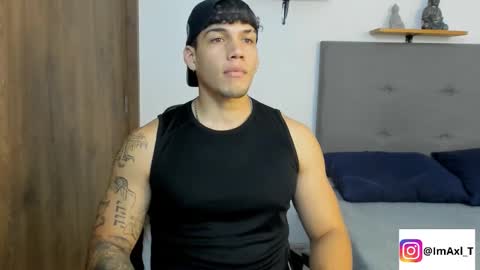 Snapshot of axel_taylor21 chatting on 26, 11, 2025 INDEPENDENT MODEL online show from 26, 11, 2025
