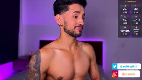 Snapshot of axelking13 chatting on 21, 10, 2025 Axel King online show from 21, 10, 2025