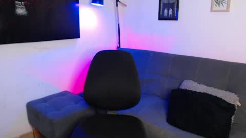 axell online show from 8, 4, 2026