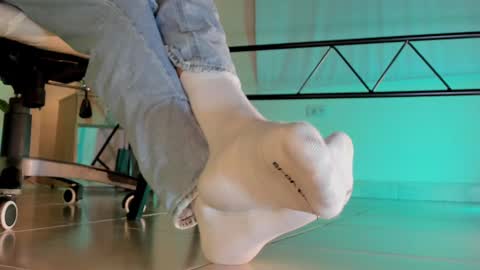 im your little femboy  ALEX   online show from 17, 9, 2025