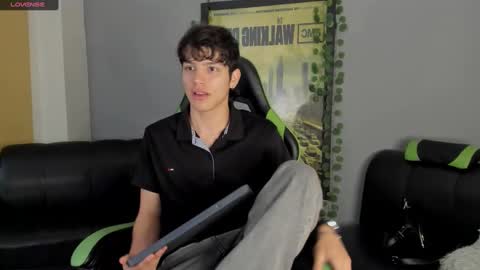 Axel Raven online show from 27, 12, 2024