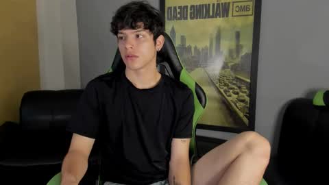 Axel Raven online show from 8, 1, 2025