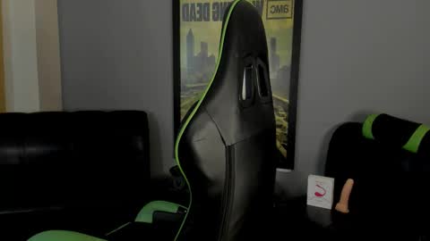 Axel Raven online show from 9, 1, 2025