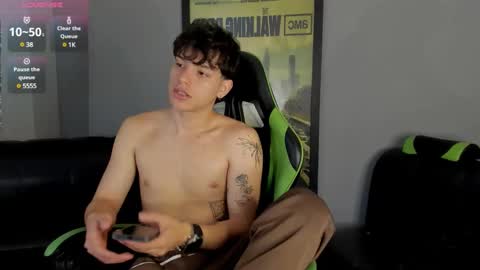 Axel Raven online show from 21, 1, 2025