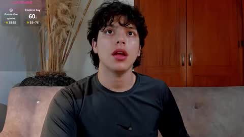 Axel Raven online show from 9, 10, 2025