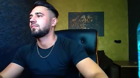 AxelWaylon online show from 10, 10, 2025