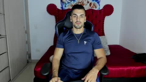 Axel online show from 7, 4, 2026