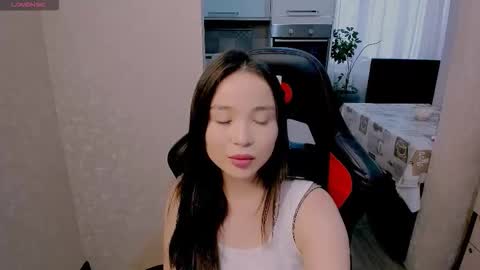 Aya Moon online show from 21, 11, 2025