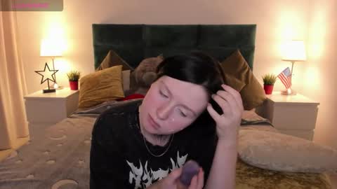 ayaks online show from 11, 11, 2025