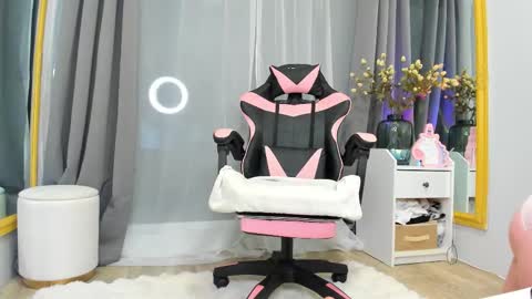 Snapshot of ayaye_ chatting on 9, 1, 2026 SundyRose online show from 9, 1, 2026