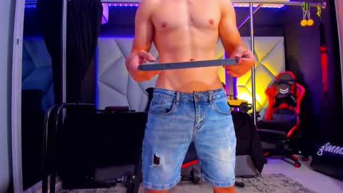 Ayden Miller online show from 6, 11, 2025