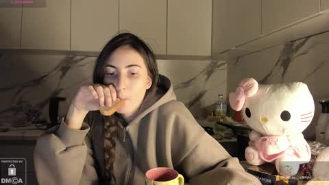 Ayesha online show from 3, 2, 2026