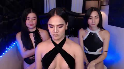 ayeshalove online show from 8, 9, 2025