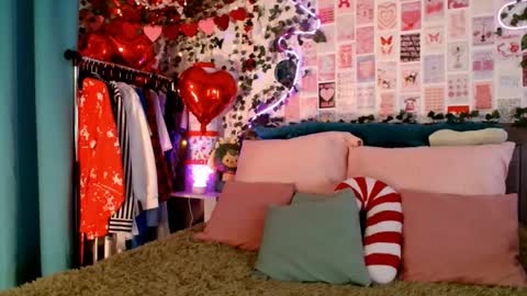 Snapshot of ayla_hill chatting on 12, 3, 2026 Ayla hill online show from 12, 3, 2026