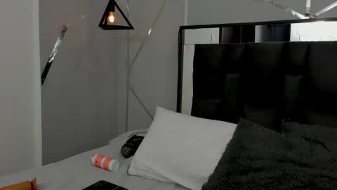 Ayla online show from 4, 3, 2025