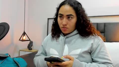 Ayla online show from 5, 10, 2025