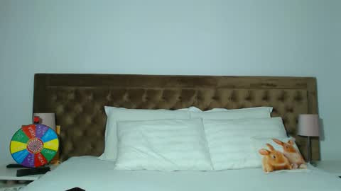 Snapshot of aylinhoney chatting on 1, 11, 2025 Aylin online show from 1, 11, 2025