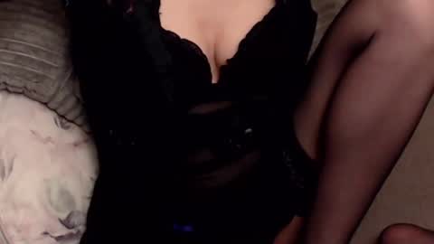 Snapshot of aylynrichard chatting on 27, 2, 2025 aylynrichard online show from 27, 2, 2025