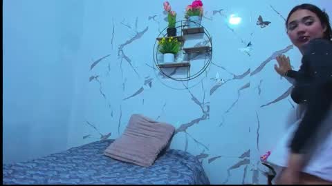 Aymy online show from 21, 12, 2025