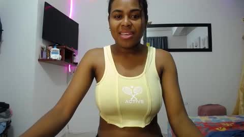 aynaraross1 online show from 24, 2, 2025