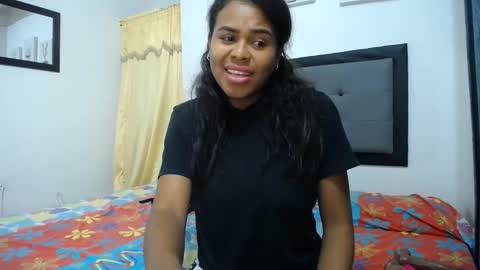 aynaraross1 online show from 2, 3, 2025