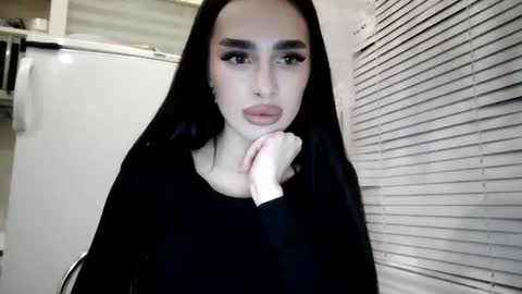 Snapshot of ayshekisskitty chatting on 26, 2, 2026 ViktoranMary online show from 26, 2, 2026