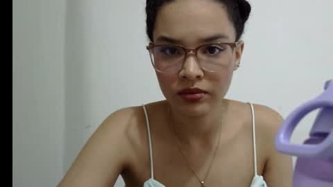 ayshel_cooperr online show from 9, 11, 2025