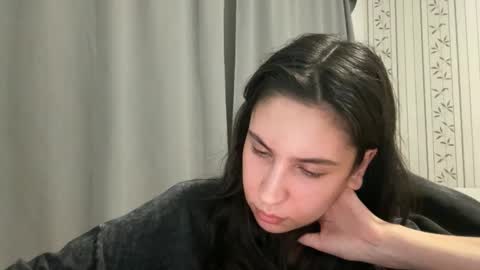 Snapshot of ayyababys chatting on 28, 10, 2025 angel ayya online show from 28, 10, 2025