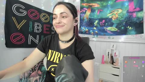 Azucena R online show from 13, 12, 2024