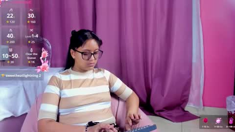 azul_moonn online show from 8, 11, 2025