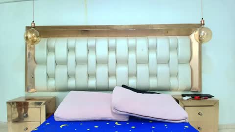 Snapshot of azulmaveric chatting on 2, 4, 2026 AZUL online show from 2, 4, 2026