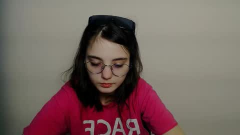 azumi_chan_ online show from 12, 3, 2026