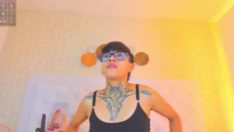 Anny online show from 6, 11, 2025