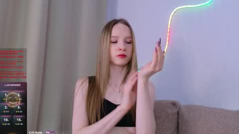 b4by_emilia online show from 17, 12, 2025