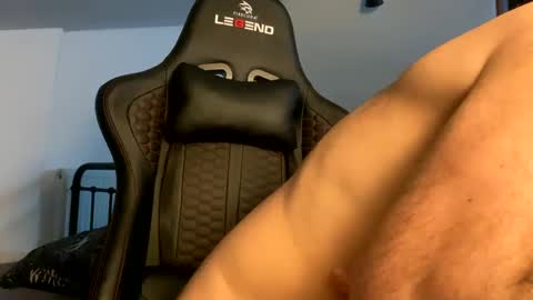 Snapshot of b4dafall44 chatting on 17, 1, 2025 b4dafall44 online show from 17, 1, 2025