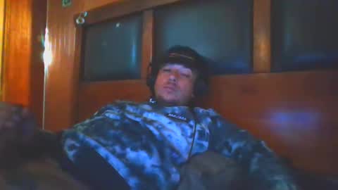 Snapshot of baadddboooy69 chatting on 13, 11, 2025 baadddboooy69 online show from 13, 11, 2025