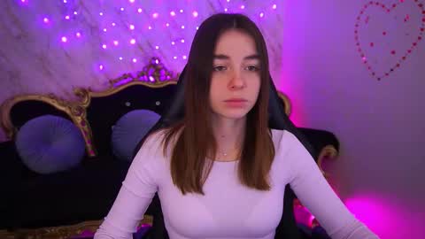 Snapshot of babe_dollie chatting on 3, 3, 2026 Babe online show from 3, 3, 2026