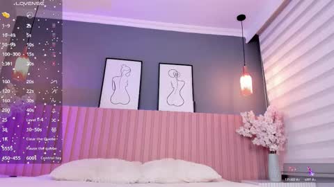 babe_sophiee online show from 14, 10, 2025