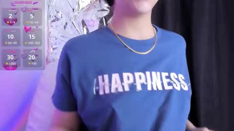 Queen B online show from 5, 12, 2025