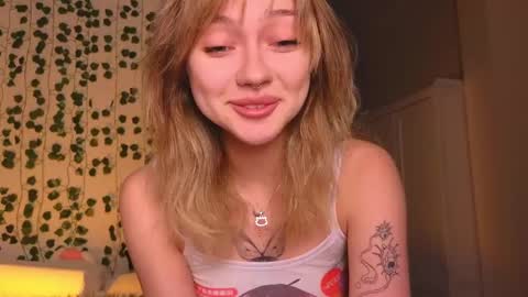 Snapshot of baby_adele chatting on 21, 12, 2024 bb adele online show from 21, 12, 2024